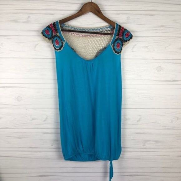 Forever 21 XXI Geometric Crochet Tie Draped‎ Cap Sleeve ScoopNeck Popover Blouse - Picture 2 of 6